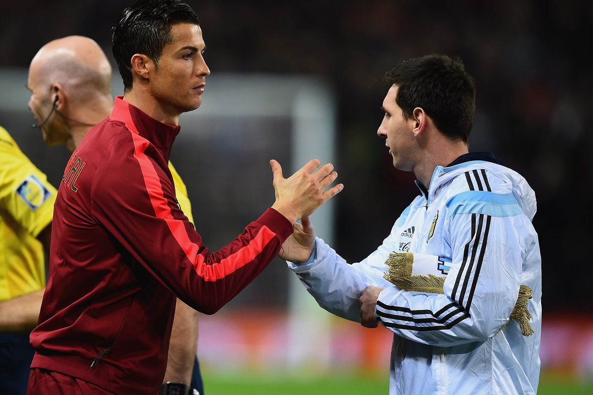 Messi Vs Ronaldo At 32 Leo Miles Ahead On Goals Assists And Trophies Tribuna Com